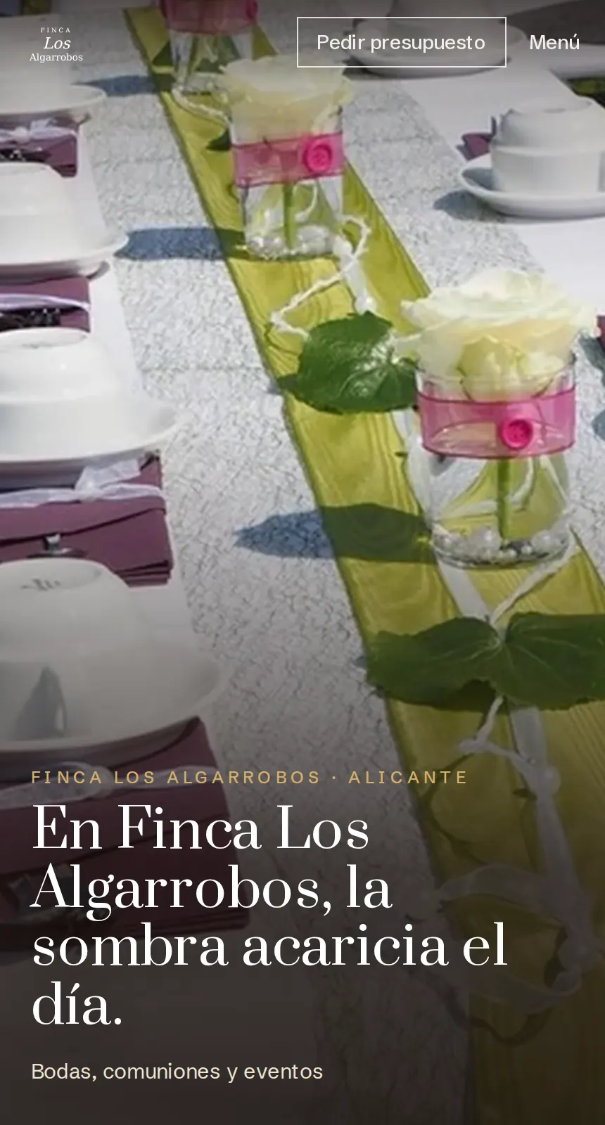 Demo de diseño de Finca Los Algarrobos (negocio ficticio), vista en el móvil